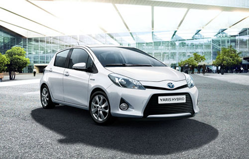 Toyota Yaris Image 2